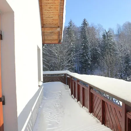 Cudne Manowce Bed and Breakfast