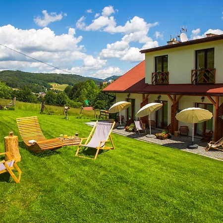 Cudne Manowce Bed and Breakfast