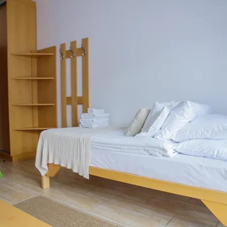 Bed and Breakfast Cudne Manowce 3*