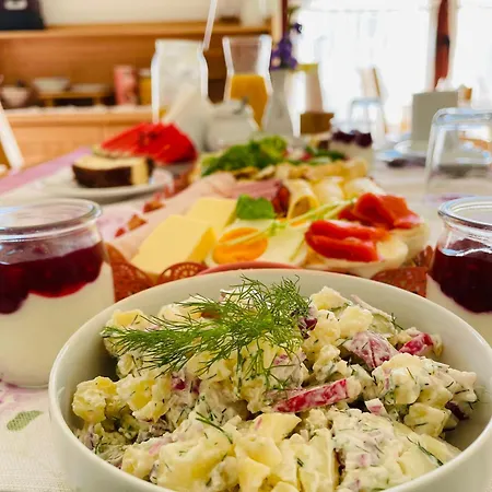 Cudne Manowce Bed & Breakfast Wisła